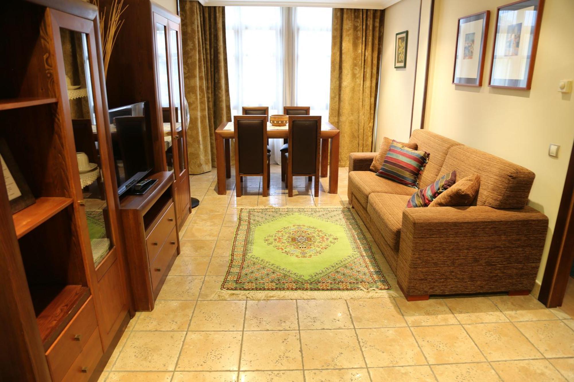 Apartamentos La Pontiga *** 인피스토 객실 사진